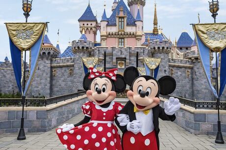 İzmir Çıkışlı Paris & Disneyland Turu 16 - 19 Haziran
