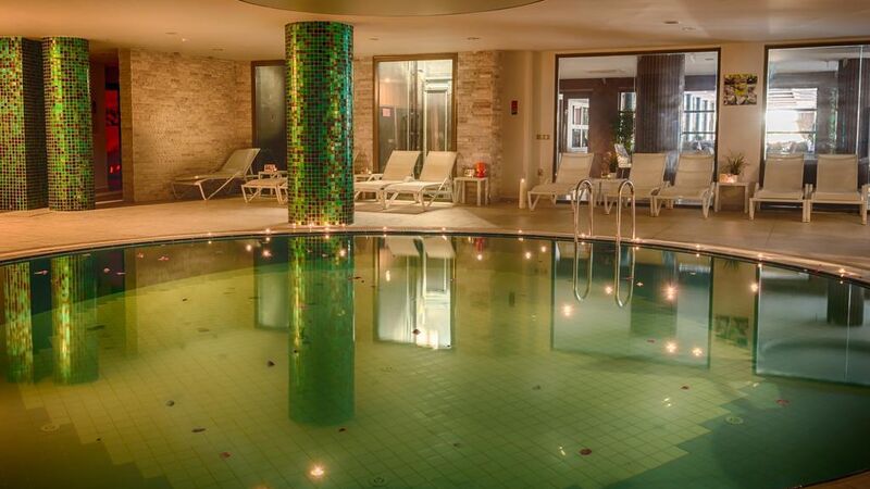 GOLDEN ROCK HOTEL