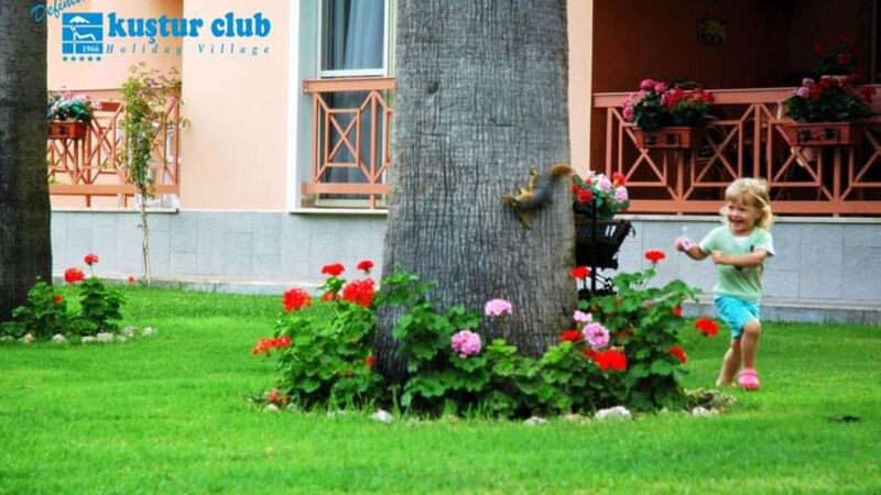 KUŞTUR CLUB HOLİDAY VİLLAGE