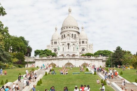 İzmir Çıkışlı Paris Disneyland Brüksel Turu 6 - 9 Haziran Kurban Bayramı