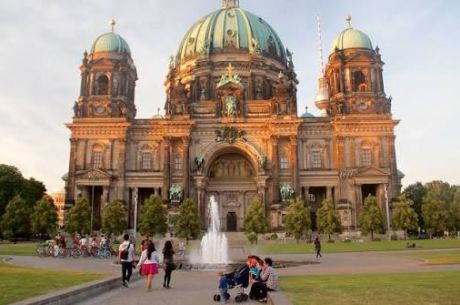 İzmir Çıkışlı Prag-Berlin-Dresden Turu 6-10 Aralık